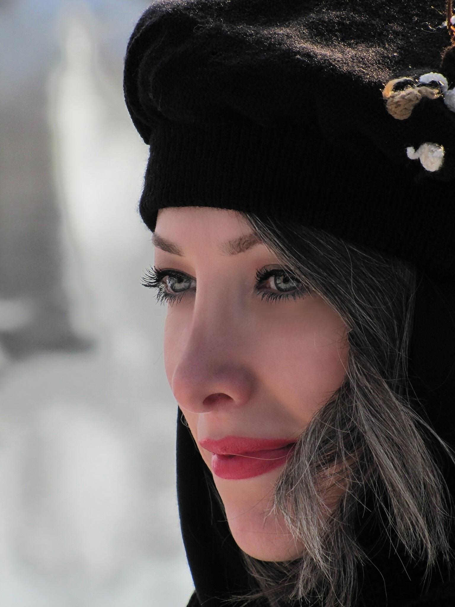 نسترن زعفرنژاد